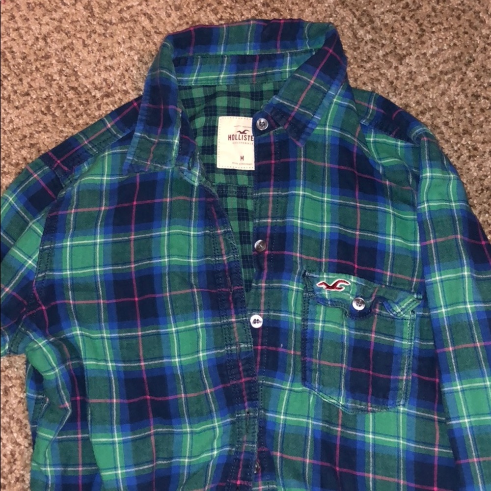 Hollisrer long sleeve plaid shirt size medium